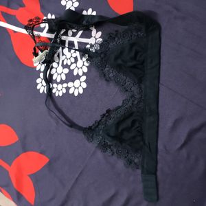 Lace Bra.....32B