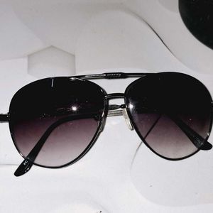 Sun Glasses Rayban Shape