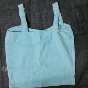 Sleeves Less Tank-Crop Top- Box Shape