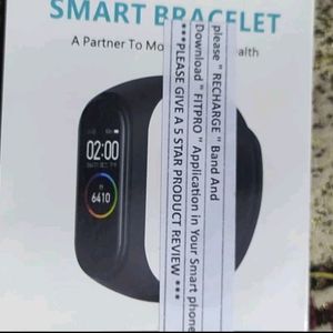 UNUSED M4 smart band (With Strap And Charger)