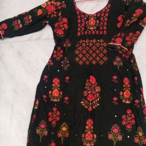 Beautiful Embroidery Black Kurta