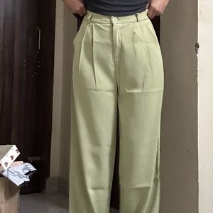 Pleated Pattern Pants