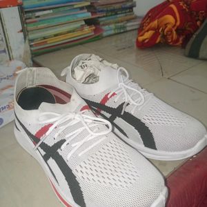 "WENTOE SPORTS" RUNNING SPORT SHOES. FOR SIZE- 6