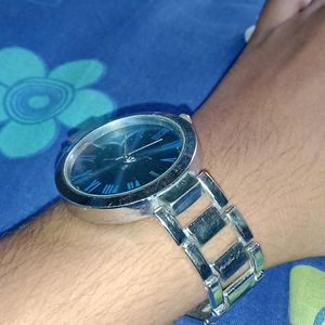 Watch ⌚( Suprise Gift 🎁  Two Days Only )