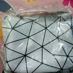 new h bilkul white slung bag