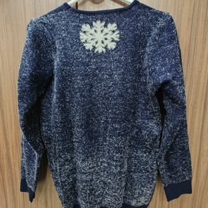 Snowflakes Blue Woollen Sweatshirt