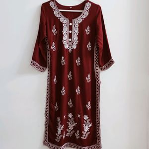 Chikankari Maroon Kurta (2 inch Margin)