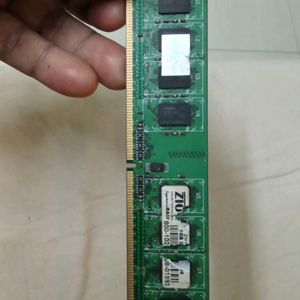 Star Light DDR 2 RAM IN MINT CONDITIONS