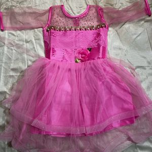 Girl Pari Dress With Wings (4-6 Years)