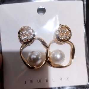 Korean Pearl Stone Earring