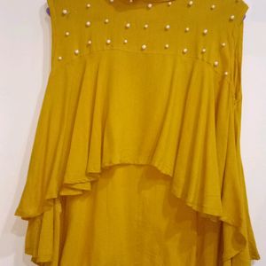 SALE FOR TODAY!! Cute Mustard Coloured Crop Top 💛