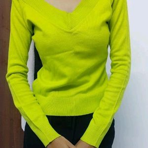 V Neck Knitted Top