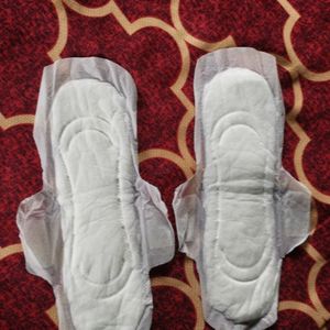 50 pcs L size pads - 227 Only