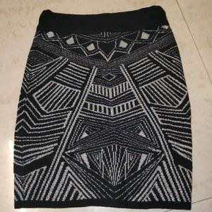 stretchable short skirt