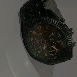 ROADSTER OLIVE GREEN MENS ANALOG WATCH