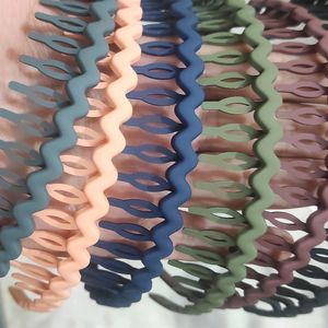 6pcs Pleastic Zig Zag Hairbands For Girls(7yr+)