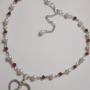 Elegant Cherry Pearl Necklace