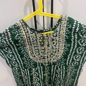 Green Bandhani print Anarkali kurta