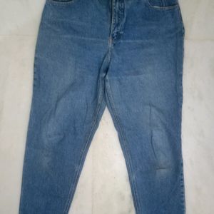 Loose Fit Jeans