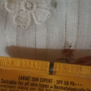 Lakme Sunexpert with 50++SPF