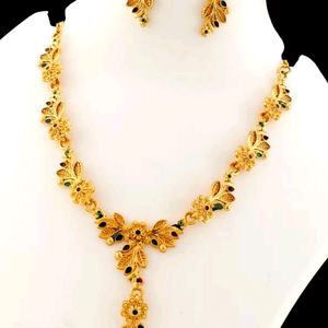 Necklace, Chain & Earring Set