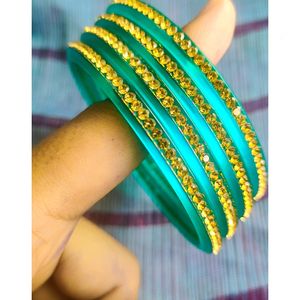 Set Of 4 Bangles