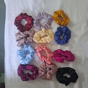 Set Of 12 Random Scrunchies