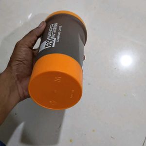 Water Bottles And Protein Mix Bottle For Gym