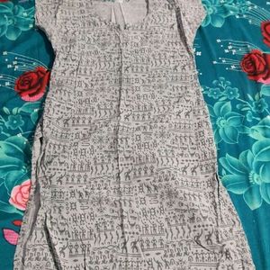 Silver Colour Kurti With Egyptian Print 👣🐾💫❤️