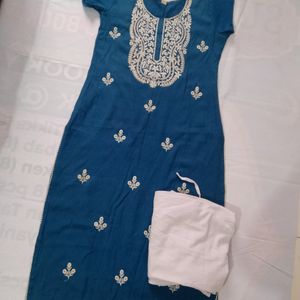 Thread Work Kurti Pant Set