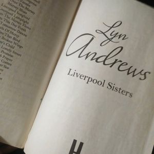 LIVERPOOL SISTER BY LYNN ANDREWS