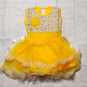 Baby Girl Dress 1-2 Years Age Yellow Like A NEW