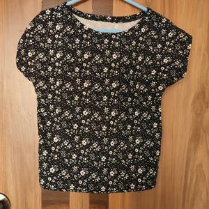 Floral Printed Black & White Top (Women)