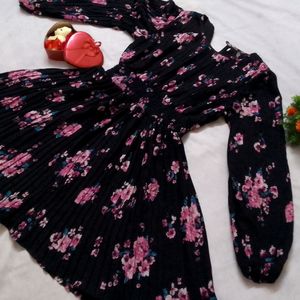 Black With Flowers Print Kurti