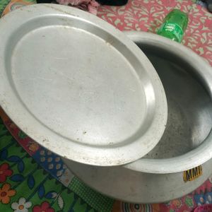 Big Stainless Steel Handi /Degh With Lid In ₹1999♥
