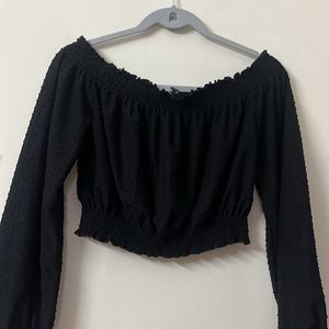 HNM OFF SHOULDER TOP