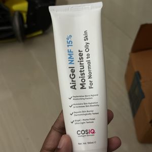 60 Ml Cosiq Moisturiser