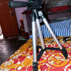 Mobile And Camera Tripods