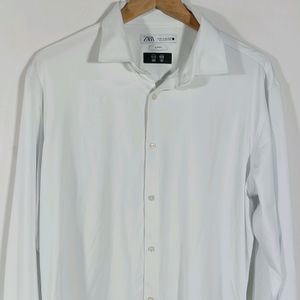 White Plain Slim Fit Casual Shirt (Men)