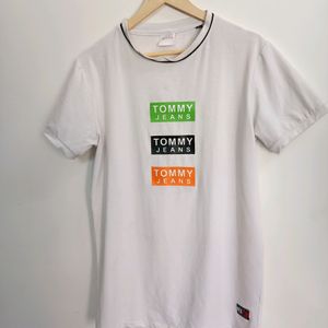 L Size White Tshirt