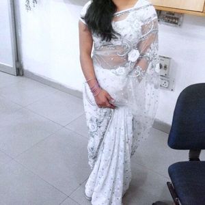 Beautiful White Saree 🤍 With Elegant Design