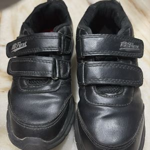 Unisex Bata Black Shoes