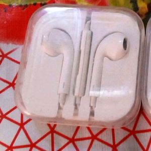 ONE Earphone 😍