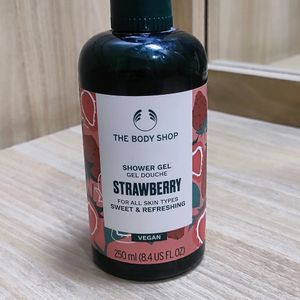 The Body Shop Strawberry Shower Gel & Scrub