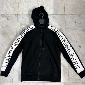 CALVIN KLIEN ZIPPER BLACK HOODIE