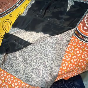 Combo Sari With Hanging Decorated Peice