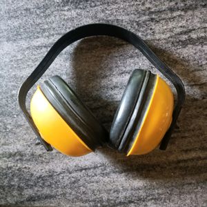 Ear Muff For Industrial Use