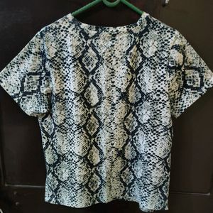 Women's Top