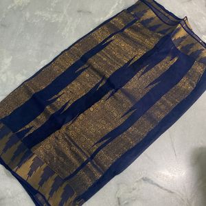 Temple Border Saree With Golden Haze