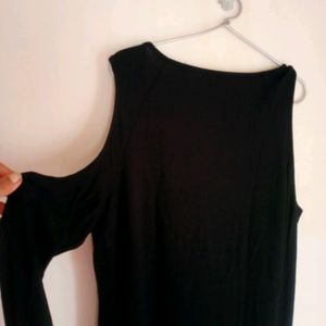 Shoulder Cut Black Top